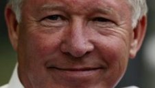 Фергюсън да остане още 10 години, иска Гари Невил