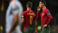 Бруно Фернандеш обърна гръб на Кристиано? + ВИДЕО