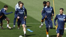 Реал Мадрид бие дузпата на именит защитник