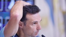 Скалони: Играчите ме наричат Ла Йорона, защото все плача!