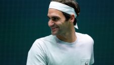 Федерер започна сезона с гръмка победа