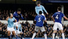 Ман Сити е на върха! Гражданите надвиха Евертън с 2:0