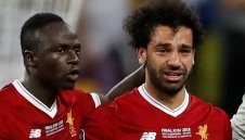 Какви са шансовете Салах да премине в Барса?