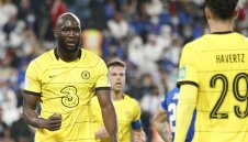 Челси мина през шампиона на Азия и големият финал е факт