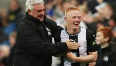 Стив Брус възхитен от Мати