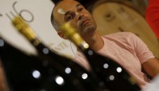 Разкриха го! Алкохол праща Иниеста в Китай