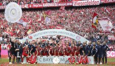 Байерн започва защитата на титлата с домакинско дерби