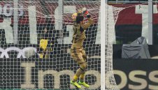 Юве разкри истината за Донарума и Верати 