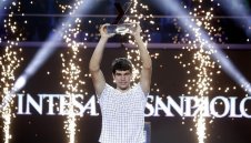 Алкарас триумфира в младежките финали