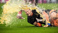 И той ли ще бяга от Байерн? Нойер взел решение