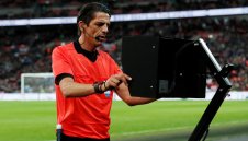 VAR чука на вратата на Шампионска лига