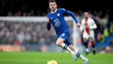 Маунт зарязва Челси заради Ман Юнайтед