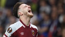 Халф на Уест Хям се заяде с Хлапетата