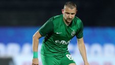 Неделев тренира сам на снега