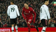 Ман Юнайтед бие шута на звезда