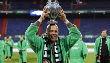 Поема ли Ливърпул? Арне Слот проговори 