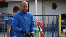 Дипломира се! Ники Михайлов завърши курс по футболен мениджмънт