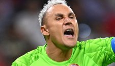 ПСЖ превръща Навас в разменна монета 