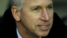 Нюкасъл се прицели с Уейн Бридж и Роби Кийн
