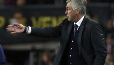 Анчелоти: Няма да се откажем