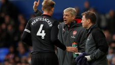 ПРОГНОЗА: Арсенал - Ливърпул