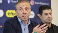 Илиан Илиев обяви състава за мачовете с Унгария и Сърбия 