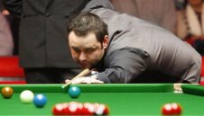 Стивън Магуайър изрита Стивън Хендри от UK Championship