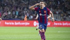 Феран прекъсна кошмарна серия на Барса