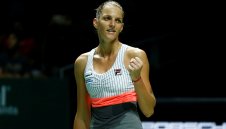 Плишкова започна с победа в Сингапур