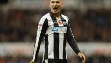 Официално: Бивш играч на Ливърпул е расист