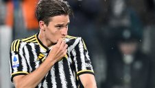 Незаконни залози: Халф на Юве "гърми" за 3 години?