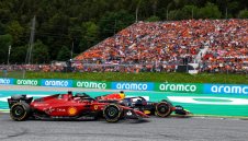 Ферари най-после показа висок стандарт по отношение на стратегията