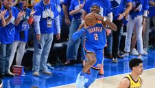 Шай Гилджъс-Александър избухна с 55 точки за "гръмотевиците"