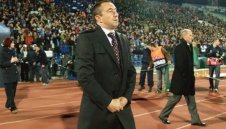 Отборът на Мъри Стоилов остава без фенове в Кипър
