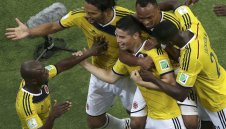 Колумбия в ролята на Бразилия