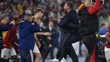 Рома тресна Лацио в битката за Рим