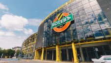 Сдружение &bdquo;ПФК Ботев&ldquo; изригна заради &bdquo;Колежа&ldquo;