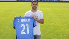 ОФИЦИАЛНО: И Ради Цонев се върна в Левски