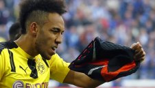 Маската на Оба носи голяма глоба на Дортмунд 