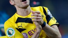 Старчето Кел се фука: Този удар го владея добре + ВИДЕО