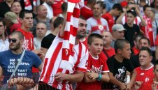 Шефовете на ЦСКА надъхват червените ултраси