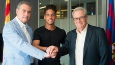 Барса привлече Витиньо