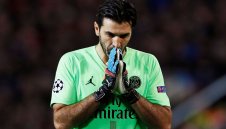 Джиджи е третият вратар с 50 "сухи мрежи" в Шампионската лига