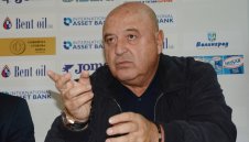 Венци не се спира: В Левски плачат повече, отколкото в Катманду