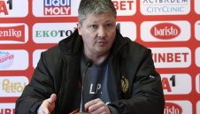 Любо Пенев: Директива "Левски шампион"? Мислим само за Етър