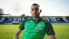 Бивш на ЦСКА 1948 си уреди любопитен трансфер