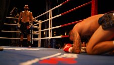 Едуард Алексанян попиля французин за нов нокаут в първия рунд