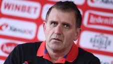 Хебър представи Бруно Акрапович