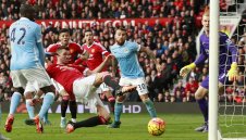 "Битката за Манчестър" остана без победител + СНИМКИ