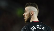 Трус на "Олд Трафорд", Де Хеа "виси" за Андерлехт и Челси